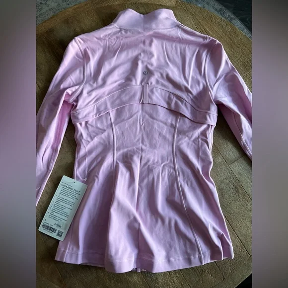 NWT Define Jacket, Vitapink - Picture 6 of 7